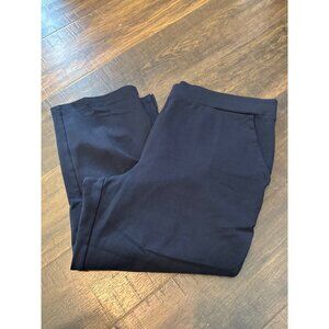 Susan Graver Weekend Size Large Navy Pull-On Stretch Capris